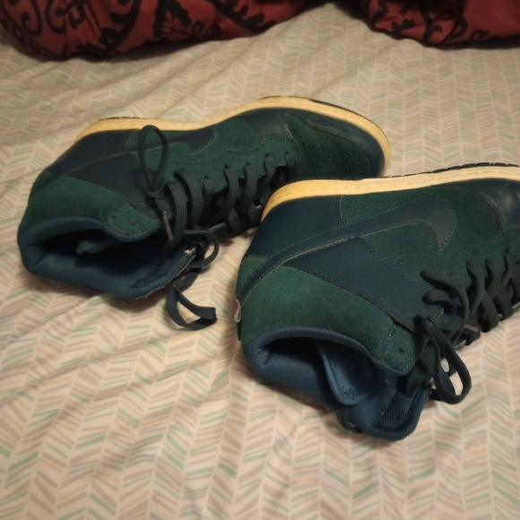 Nike Dunk Sky Hi Dark Sea Green Hidden Hedge Sneaker size 9.5 - Picture 3 of 11